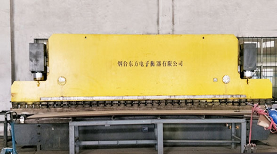 自動(dòng)折彎?rùn)C(jī)